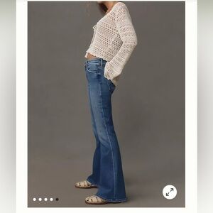 MOTHER the weekender midrise flare EUC jeans